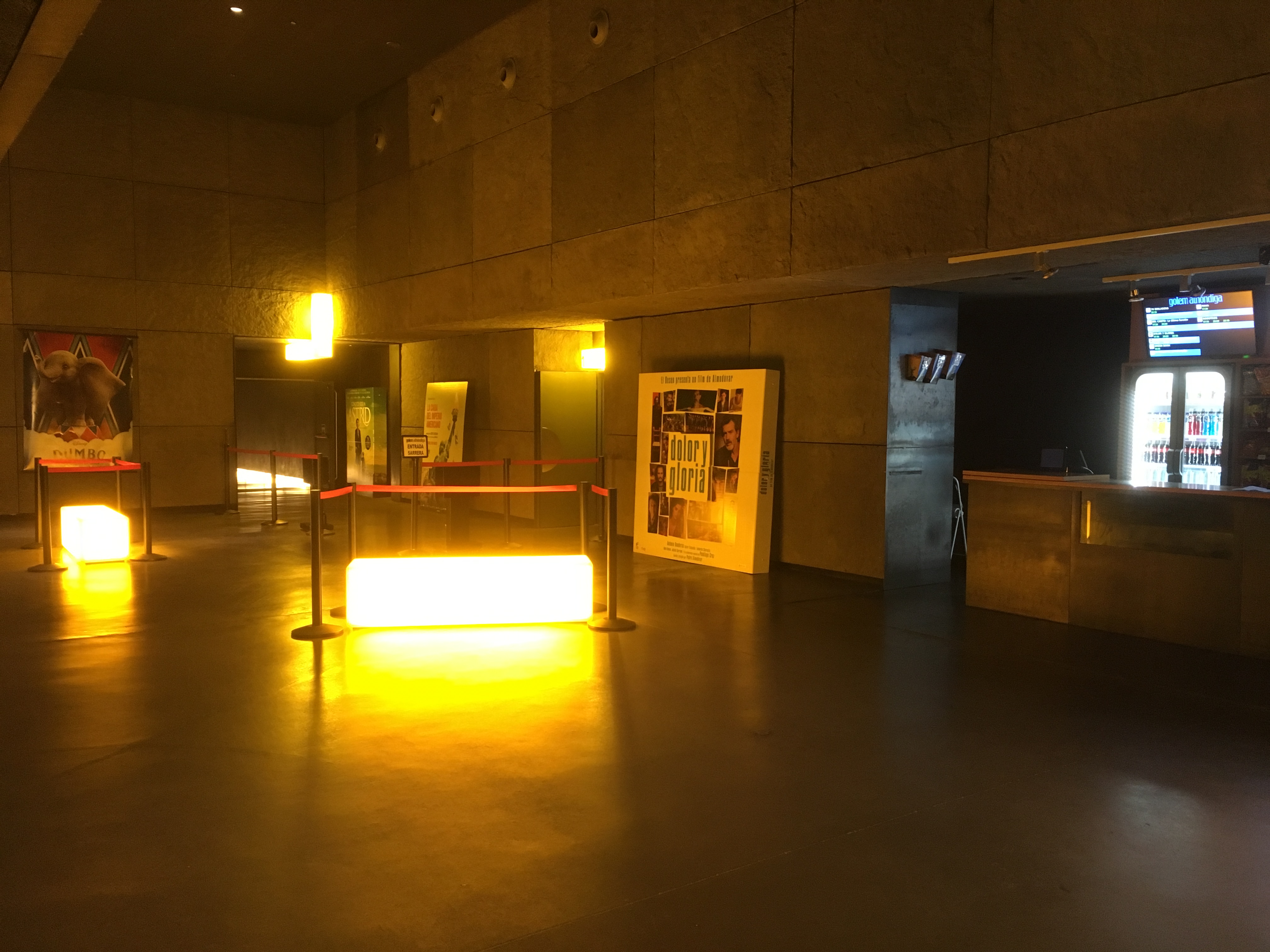 Cines Golem Alhóndiga